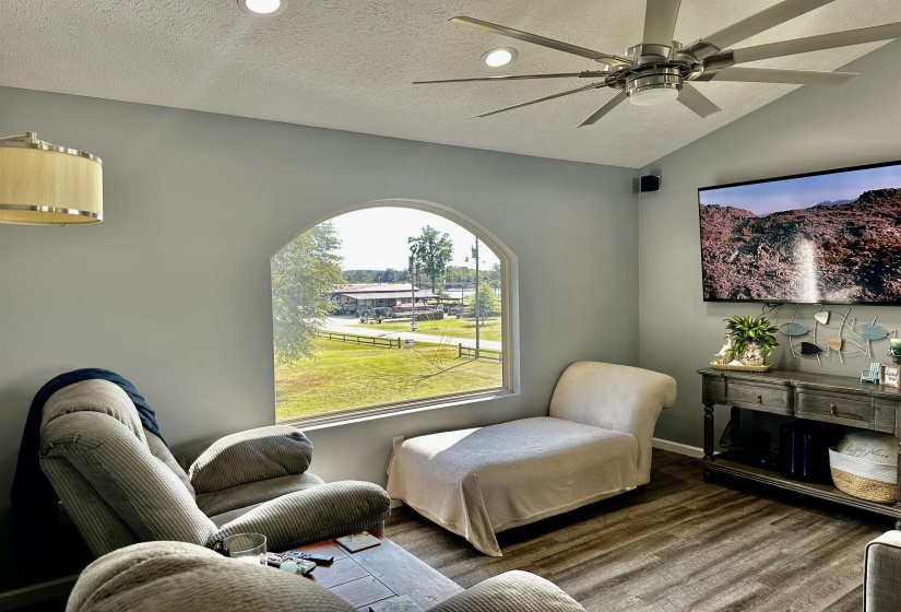 3060 CATFISH LN, Crump, Tennessee 38327, 1 Bedroom Bedrooms, 4 Room Rooms,1 BathroomBathrooms,Residential,For Sale,CATFISH,0,10222727