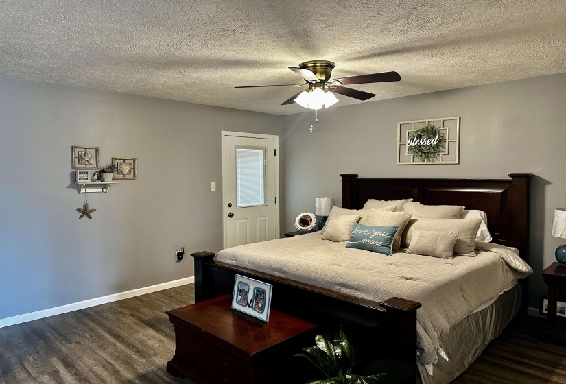 3060 CATFISH LN, Crump, Tennessee 38327, 1 Bedroom Bedrooms, 4 Room Rooms,1 BathroomBathrooms,Residential,For Sale,CATFISH,0,10222727