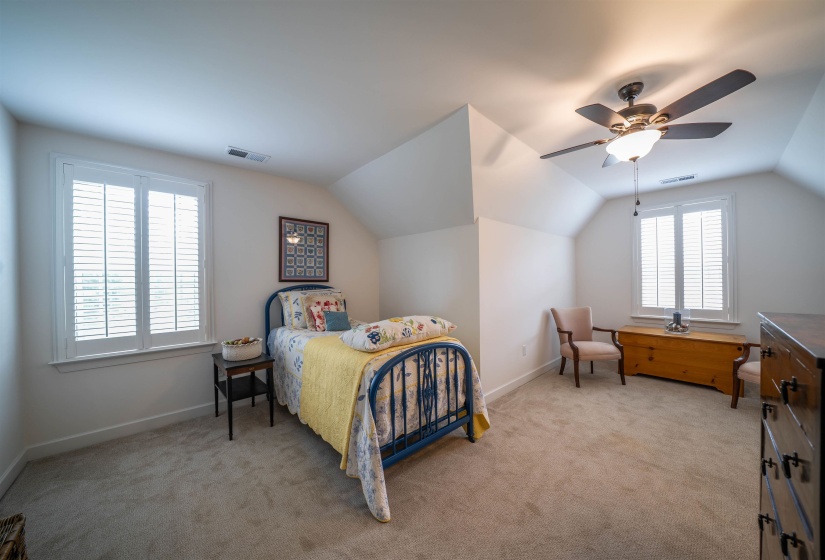 20 GREYSON CV, Oakland, Tennessee 38060, 4 Bedroom Bedrooms, 6 Room Rooms,3 BathroomBathrooms,Residential,For Sale,GREYSON,0,10222750