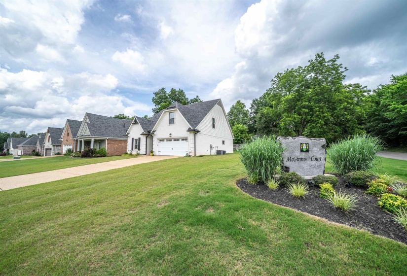 20 GREYSON CV, Oakland, Tennessee 38060, 4 Bedroom Bedrooms, 6 Room Rooms,3 BathroomBathrooms,Residential,For Sale,GREYSON,0,10222750