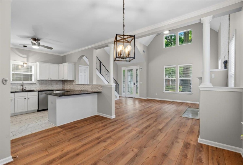 1201 MISTY ISLE DR, Memphis, Tennessee 38103, 3 Bedrooms Bedrooms, 6 Rooms Rooms,2.1 BathroomsBathrooms,Residential,For Sale,MISTY ISLE,10222753
