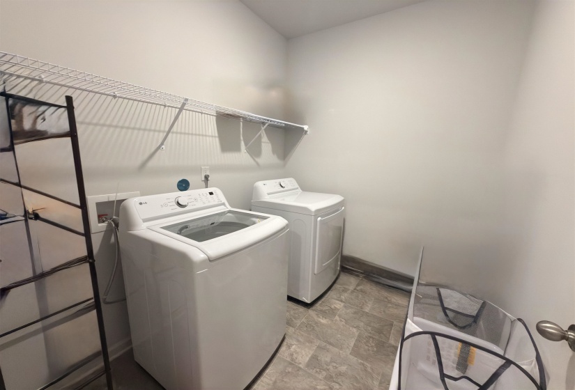 525 AZALEA DR, Somerville, Tennessee 38068, 3 Bedrooms Bedrooms, 8 Rooms Rooms,2 BathroomsBathrooms,Residential,For Sale,AZALEA,10222756
