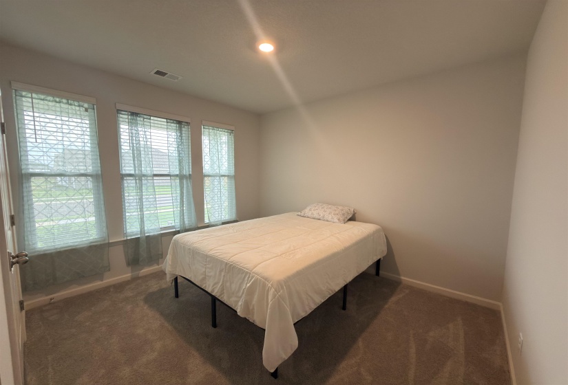 525 AZALEA DR, Somerville, Tennessee 38068, 3 Bedrooms Bedrooms, 8 Rooms Rooms,2 BathroomsBathrooms,Residential,For Sale,AZALEA,10222756