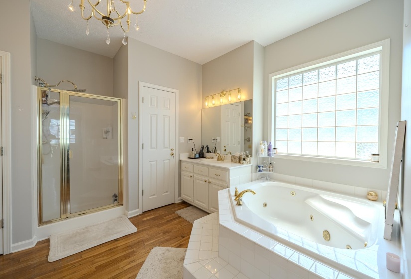 135 BETSY DR, Savannah, Tennessee 38372, 3 Bedrooms Bedrooms, 8 Rooms Rooms,2 BathroomsBathrooms,Residential,For Sale,BETSY,10222757