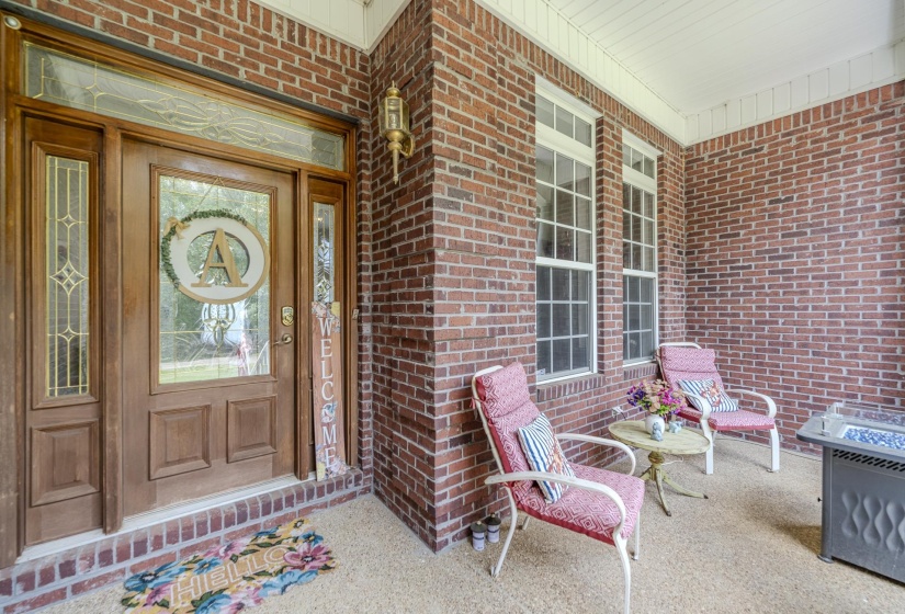 135 BETSY DR, Savannah, Tennessee 38372, 3 Bedrooms Bedrooms, 8 Rooms Rooms,2 BathroomsBathrooms,Residential,For Sale,BETSY,10222757