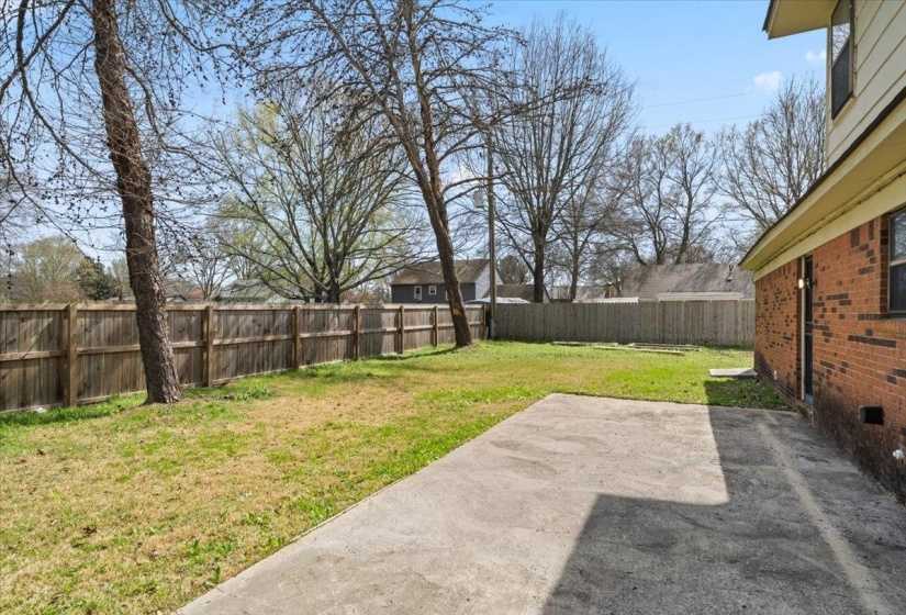 676 HERMITAGE TRAIL DR, Collierville, Tennessee 38017, 4 Bedrooms Bedrooms, 9 Rooms Rooms,2 BathroomsBathrooms,Rental Properties,For Sale,HERMITAGE TRAIL,10222776