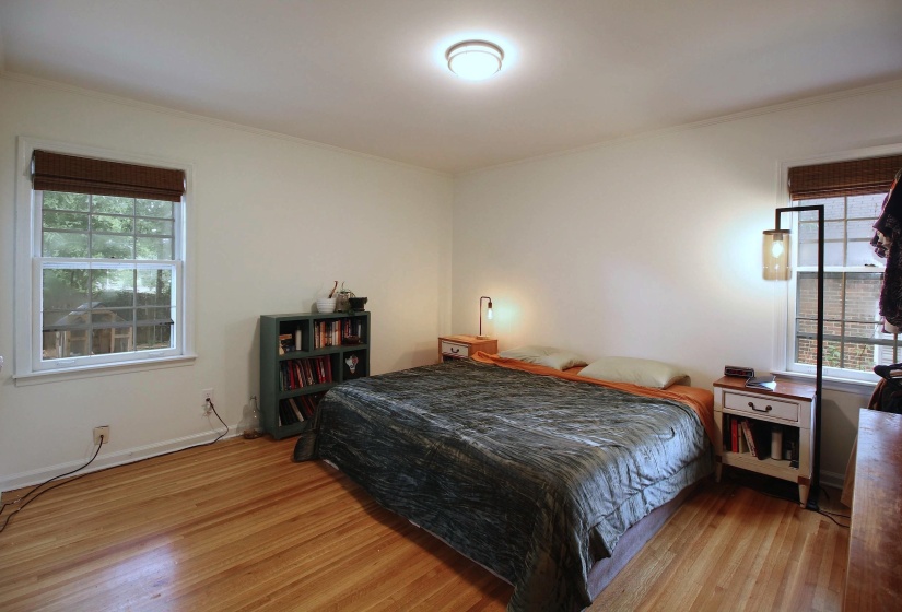 2121 ABERGELDIE DR, Memphis, Tennessee 38119, 4 Bedrooms Bedrooms, 8 Rooms Rooms,3.1 BathroomsBathrooms,Residential,For Sale,ABERGELDIE,10222768