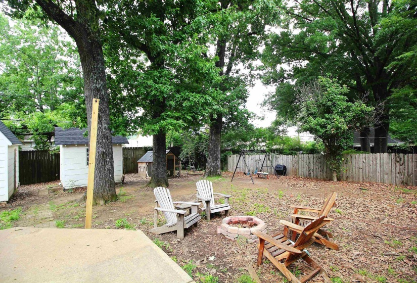 2121 ABERGELDIE DR, Memphis, Tennessee 38119, 4 Bedrooms Bedrooms, 8 Rooms Rooms,3.1 BathroomsBathrooms,Residential,For Sale,ABERGELDIE,10222768
