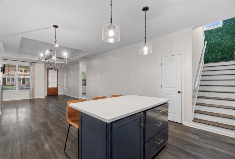 991 FORREST AVE, Memphis, Tennessee 38105, 4 Bedrooms Bedrooms, 7 Rooms Rooms,3 BathroomsBathrooms,Residential,For Sale,FORREST,10222769