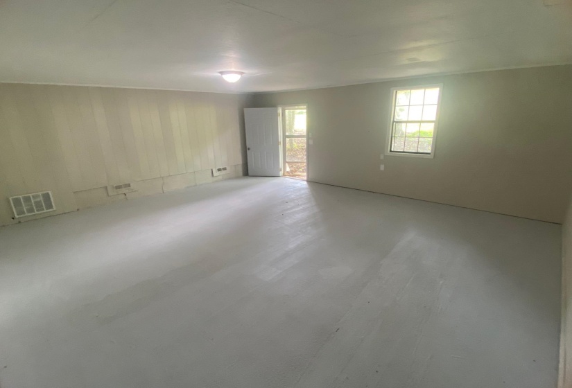26455 HWY 128 HWY, Clifton, Tennessee 38425, 3 Bedrooms Bedrooms, 9 Rooms Rooms,1.1 BathroomsBathrooms,Residential,For Sale,HWY 128,10222772