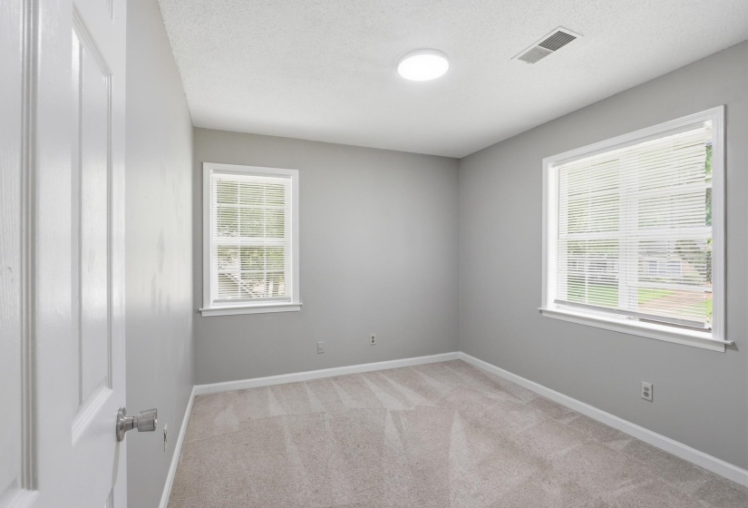 8074 REGIS PL, Memphis, Tennessee 38018, 3 Bedrooms Bedrooms, 6 Rooms Rooms,2.1 BathroomsBathrooms,Residential,For Sale,REGIS,10222780