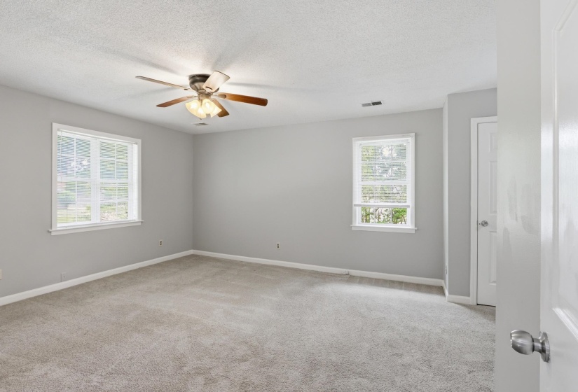 8074 REGIS PL, Memphis, Tennessee 38018, 3 Bedrooms Bedrooms, 6 Rooms Rooms,2.1 BathroomsBathrooms,Residential,For Sale,REGIS,10222780
