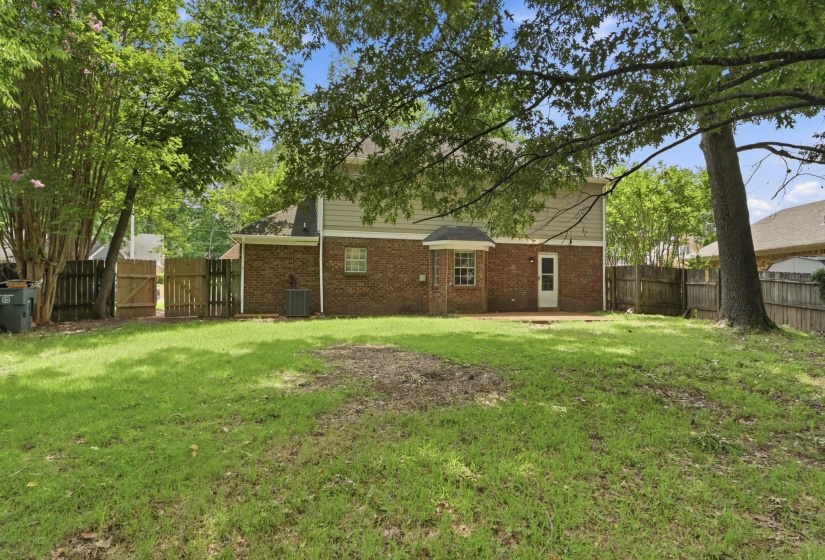 8074 REGIS PL, Memphis, Tennessee 38018, 3 Bedrooms Bedrooms, 6 Rooms Rooms,2.1 BathroomsBathrooms,Residential,For Sale,REGIS,10222780