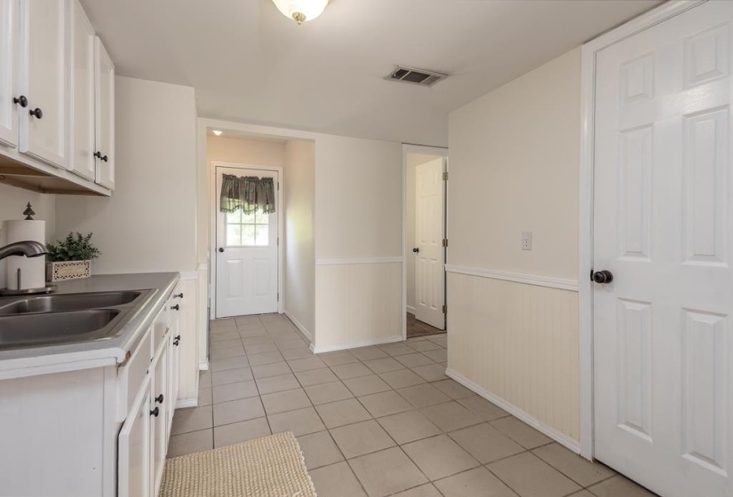 411 MADISON AVE, Grand Junction, Tennessee 38039-4207, 3 Bedrooms Bedrooms, 7 Rooms Rooms,2.1 BathroomsBathrooms,Residential,For Sale,MADISON,10222781