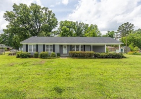 115 WASHINGTON AVE, Grand Junction, Tennessee 38039-4263, 3 Bedrooms Bedrooms, 8 Rooms Rooms,2 BathroomsBathrooms,Residential,For Sale,WASHINGTON,10222782