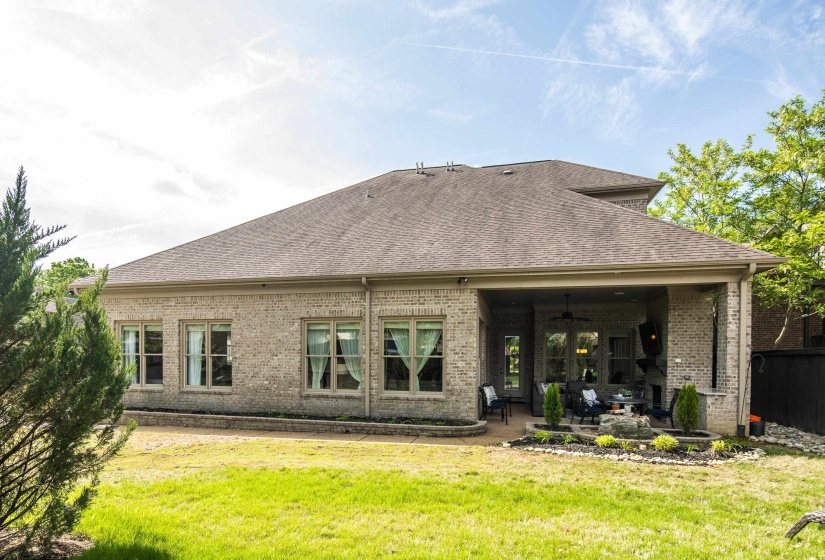 10234 OAK LEVEE DR, Lakeland, Tennessee 38002, 5 Bedrooms Bedrooms, 13 Rooms Rooms,4.1 BathroomsBathrooms,Residential,For Sale,OAK LEVEE,10222784