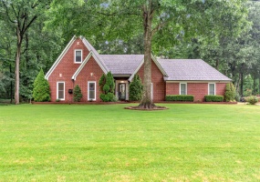 170 FOREST EDGE DR, Eads, Tennessee 38028, 4 Bedrooms Bedrooms, 8 Rooms Rooms,3 BathroomsBathrooms,Residential,For Sale,FOREST EDGE,10222785