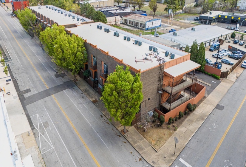 437 MONROE AVE, Memphis, Tennessee 38103, 1 Bedroom Bedrooms, 3 Rooms Rooms,1 BathroomBathrooms,Rental Properties,For Sale,MONROE,10222796