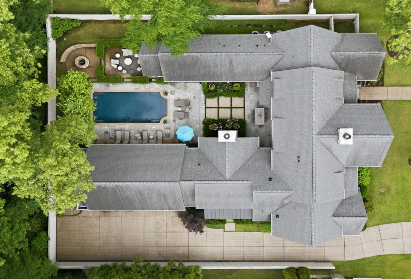2968 WINDSTONE CV, Germantown, Tennessee 38138, 5 Bedrooms Bedrooms, 10 Rooms Rooms,5.1 BathroomsBathrooms,Residential,For Sale,WINDSTONE,10222792