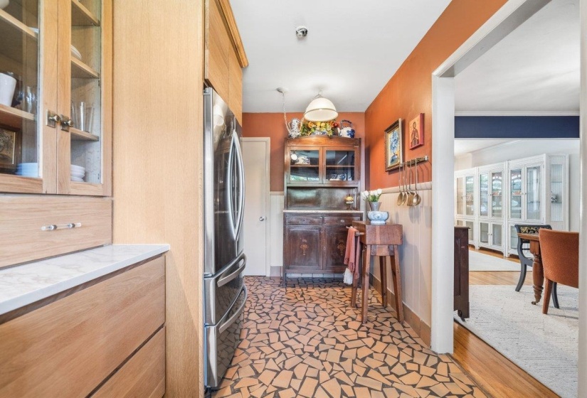 5301 DENWOOD AVE, Memphis, Tennessee 38120, 3 Bedrooms Bedrooms, 7 Rooms Rooms,2 BathroomsBathrooms,Residential,For Sale,DENWOOD,10222797