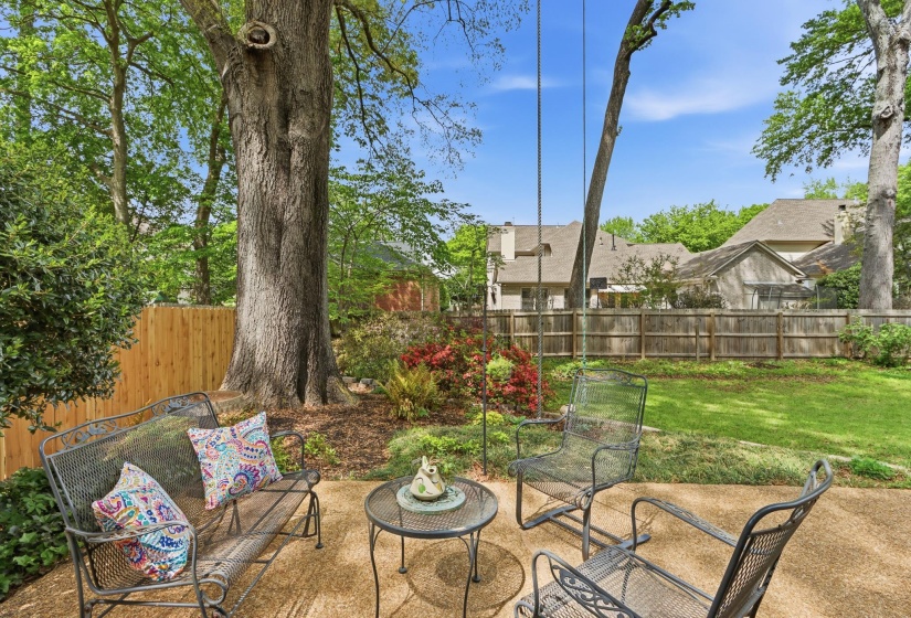 7160 BLUE GRASS LN, Germantown, Tennessee 38138, 4 Bedrooms Bedrooms, 8 Rooms Rooms,2 BathroomsBathrooms,Residential,For Sale,BLUE GRASS,10222805