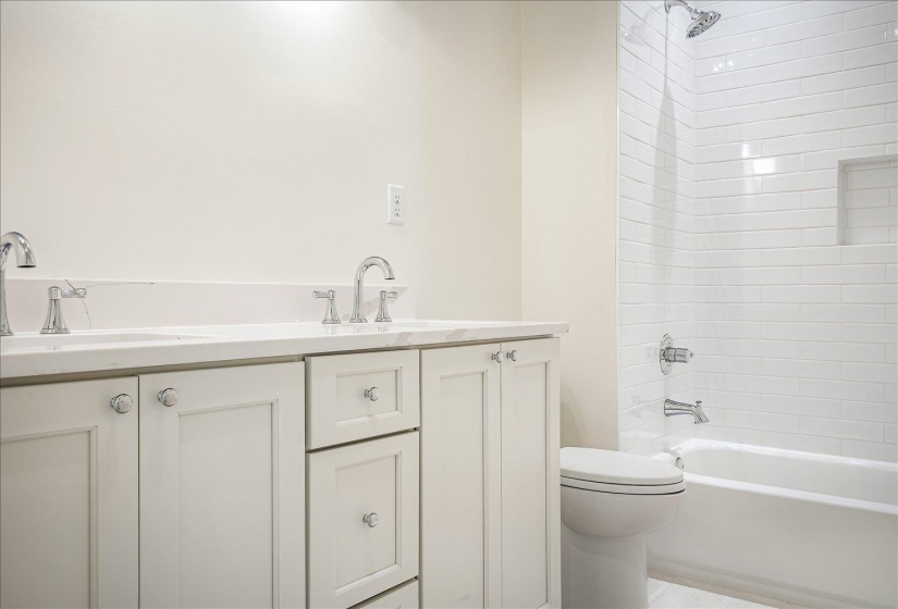 9140 CHEATHAM LN, Germantown, Tennessee 38138, 5 Bedroom Bedrooms, 11 Room Rooms,4 BathroomBathrooms,Residential,For Sale,CHEATHAM,0,10222807