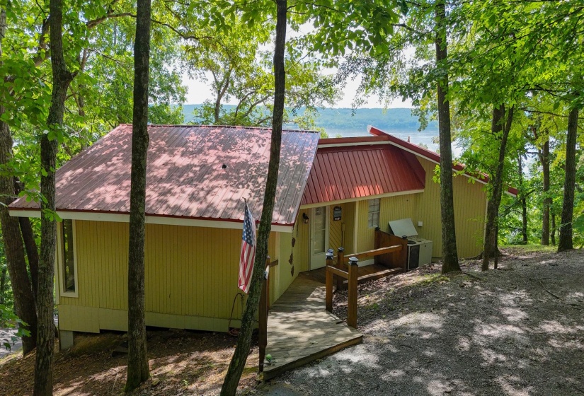 111 CR 262 RD, Iuka, Mississippi 38852, 2 Bedroom Bedrooms, 5 Room Rooms,2 BathroomBathrooms,Residential,For Sale,CR 262,0,10222813