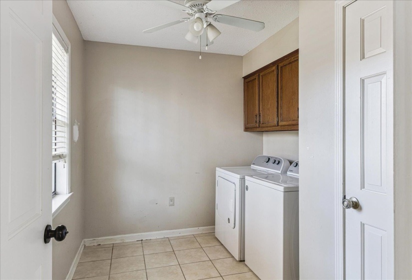 8518 CHIMNEYROCK BLVD, Memphis, Tennessee 38016, 4 Bedroom Bedrooms, 4 Room Rooms,2 BathroomBathrooms,Residential,For Sale,CHIMNEYROCK,0,10211887