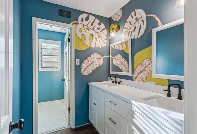 8518 CHIMNEYROCK BLVD, Memphis, Tennessee 38016, 4 Bedroom Bedrooms, 4 Room Rooms,2 BathroomBathrooms,Residential,For Sale,CHIMNEYROCK,0,10211887