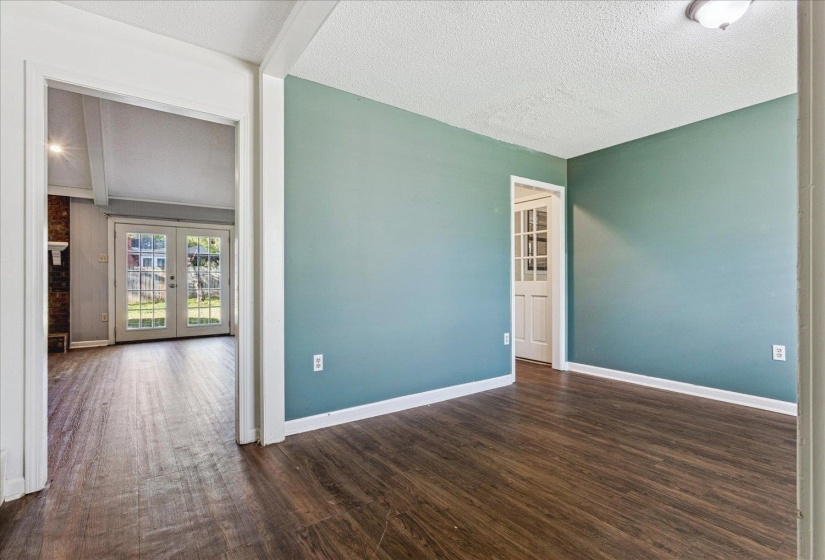 8518 CHIMNEYROCK BLVD, Memphis, Tennessee 38016, 4 Bedroom Bedrooms, 4 Room Rooms,2 BathroomBathrooms,Residential,For Sale,CHIMNEYROCK,0,10211887