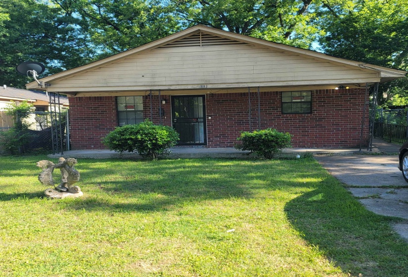 2331 DEXTER AVE, Memphis, Tennessee 38108, 3 Bedrooms Bedrooms, 5 Rooms Rooms,1 BathroomBathrooms,Residential,For Sale,DEXTER,10222821