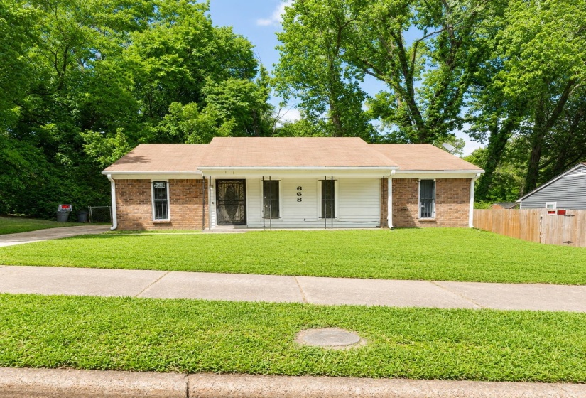 668 SAGAMORE CV, Memphis, Tennessee 38127, 3 Bedroom Bedrooms, 3 Room Rooms,2 BathroomBathrooms,Residential,For Sale,SAGAMORE,0,10222828