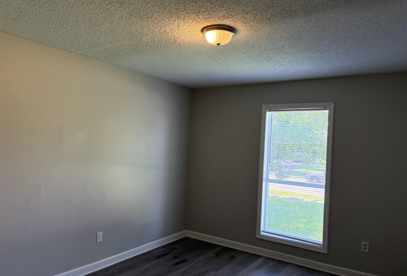 6793 CORAL HILL DR, Bartlett, Tennessee 38135, 4 Bedroom Bedrooms, 7 Room Rooms,2 BathroomBathrooms,Residential,For Sale,CORAL HILL,0,10222832