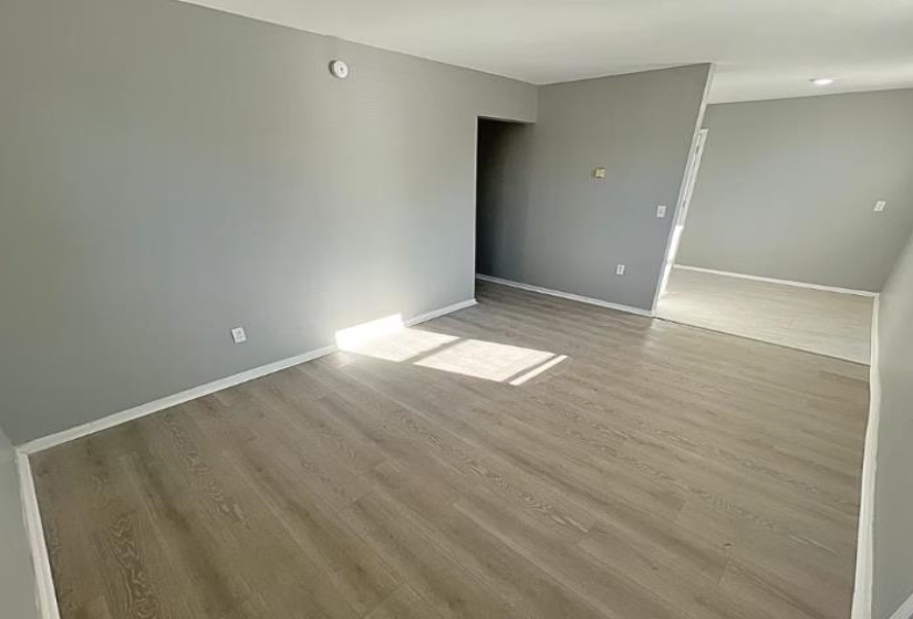 1410 LYCEUM RD, Memphis, Tennessee 38106, 4 Bedroom Bedrooms, 7 Room Rooms,2 BathroomBathrooms,Residential,For Sale,LYCEUM,0,10220369