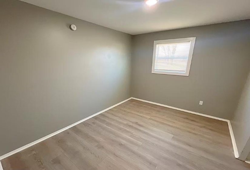 1410 LYCEUM RD, Memphis, Tennessee 38106, 4 Bedroom Bedrooms, 7 Room Rooms,2 BathroomBathrooms,Residential,For Sale,LYCEUM,0,10220369