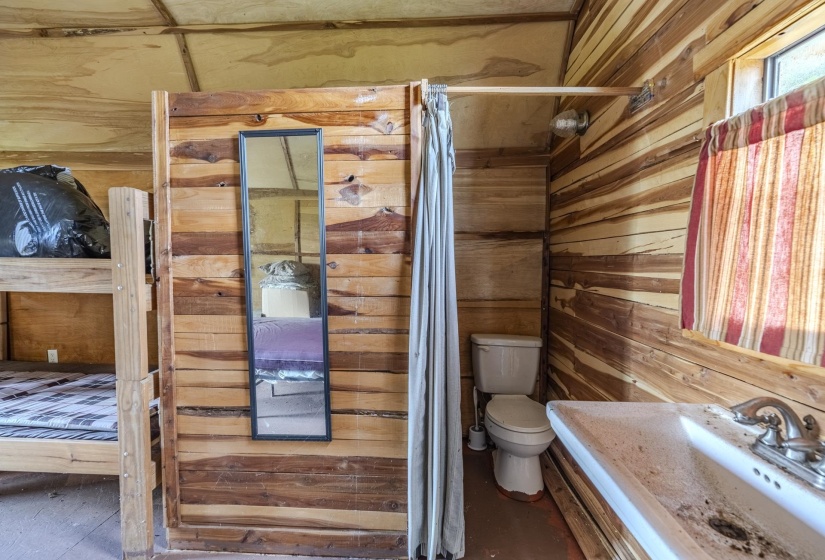 904 CAPOOTH RD, Ramer, Tennessee 38367, ,Land,For Sale,CAPOOTH,10222861