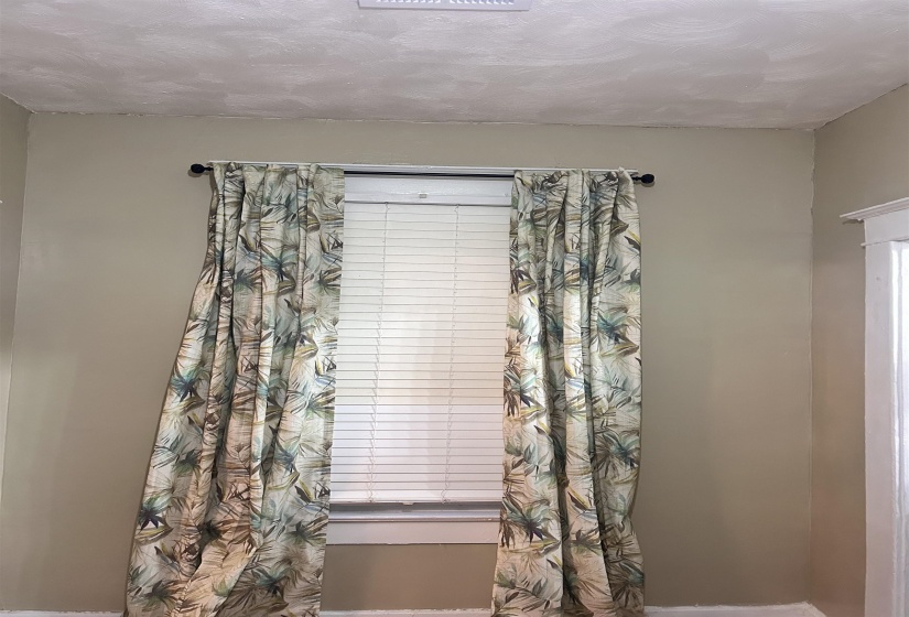 1804 FOSTER AVE, Memphis, Tennessee 38114, 4 Bedrooms Bedrooms, 8 Rooms Rooms,2 BathroomsBathrooms,Rental Properties,For Sale,FOSTER,10212124