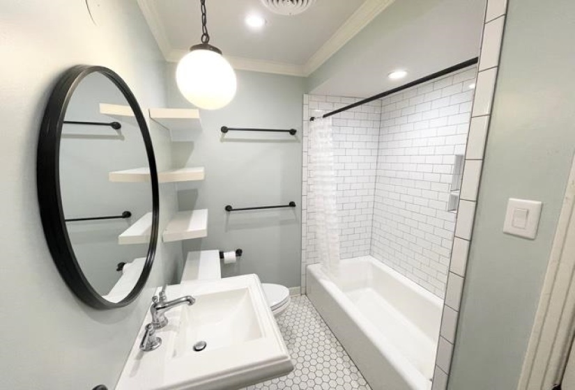309 FERNWAY CV, Memphis, Tennessee 38117, 3 Bedrooms Bedrooms, 6 Rooms Rooms,2 BathroomsBathrooms,Rental Properties,For Sale,FERNWAY,10222854