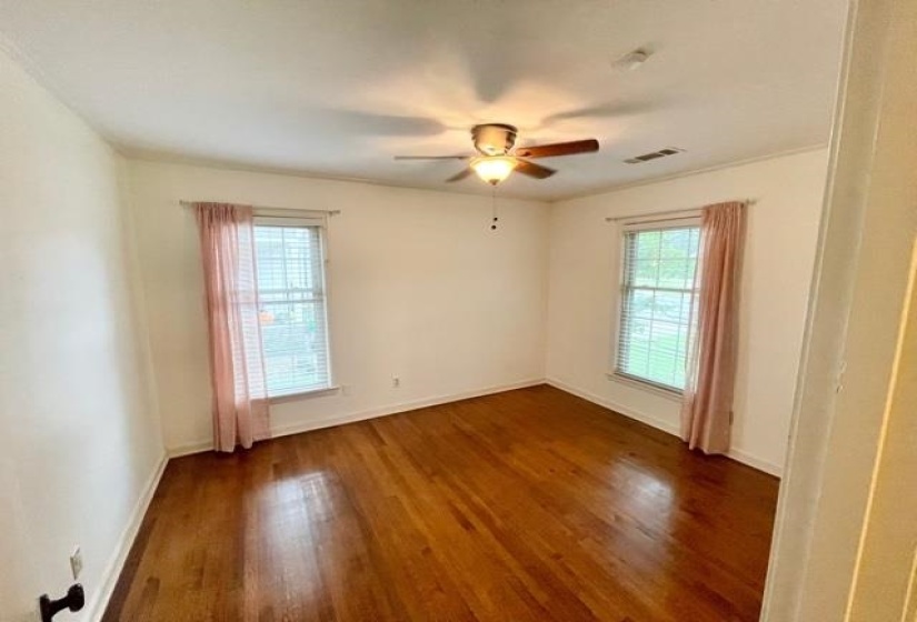 309 FERNWAY CV, Memphis, Tennessee 38117, 3 Bedrooms Bedrooms, 6 Rooms Rooms,2 BathroomsBathrooms,Rental Properties,For Sale,FERNWAY,10222854