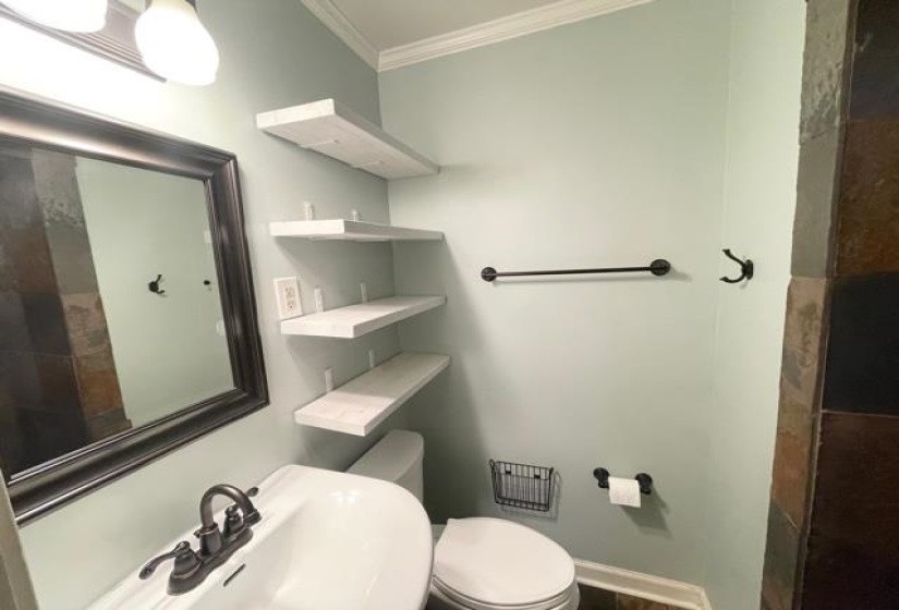 309 FERNWAY CV, Memphis, Tennessee 38117, 3 Bedrooms Bedrooms, 6 Rooms Rooms,2 BathroomsBathrooms,Rental Properties,For Sale,FERNWAY,10222854