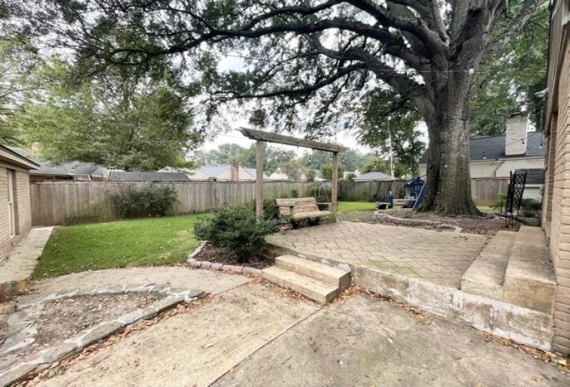 309 FERNWAY CV, Memphis, Tennessee 38117, 3 Bedrooms Bedrooms, 6 Rooms Rooms,2 BathroomsBathrooms,Rental Properties,For Sale,FERNWAY,10222854
