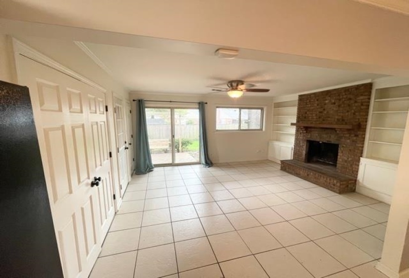 309 FERNWAY CV, Memphis, Tennessee 38117, 3 Bedrooms Bedrooms, 6 Rooms Rooms,2 BathroomsBathrooms,Rental Properties,For Sale,FERNWAY,10222854
