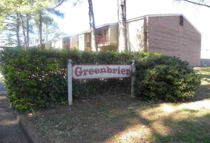 635 PATTERSON ST, Memphis, Tennessee 38111, 1 Bedroom Bedrooms, 4 Rooms Rooms,1 BathroomBathrooms,Rental Properties,For Sale,PATTERSON,10222873