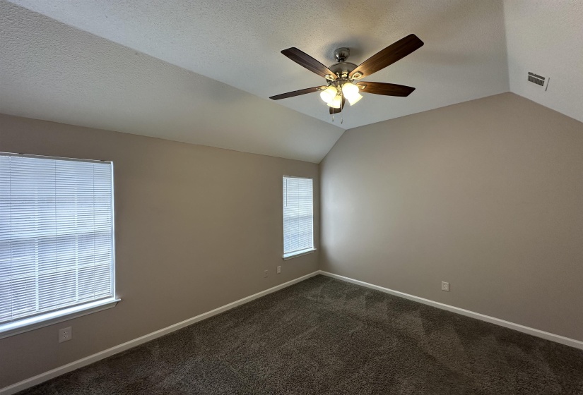3812 CLARION DR, Memphis, Tennessee 38135, 3 Bedrooms Bedrooms, 5 Rooms Rooms,2 BathroomsBathrooms,Rental Properties,For Sale,CLARION,10222876