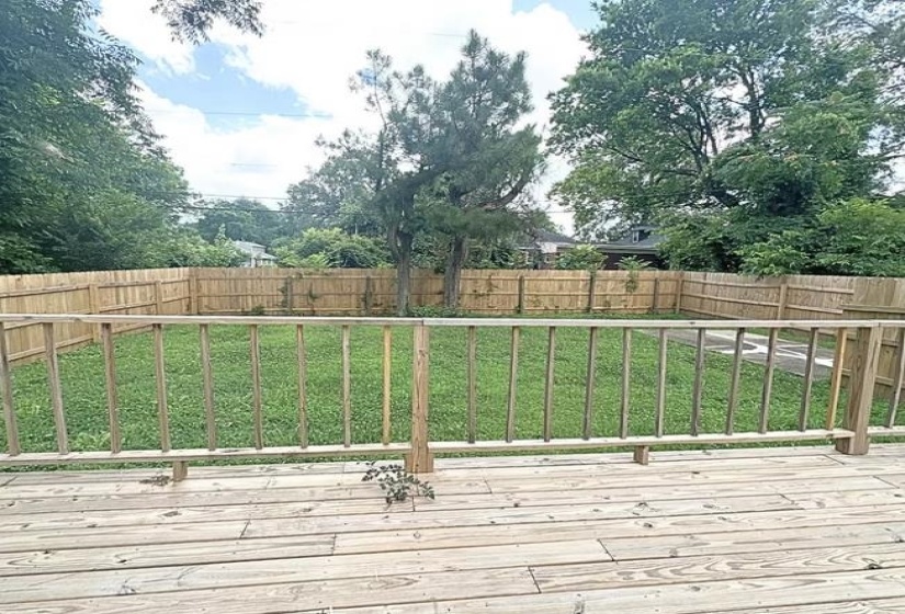 1589 MCLEMORE AVE, Memphis, Tennessee 38106, 3 Bedrooms Bedrooms, 6 Rooms Rooms,1 BathroomBathrooms,Residential,For Sale,MCLEMORE,10195308