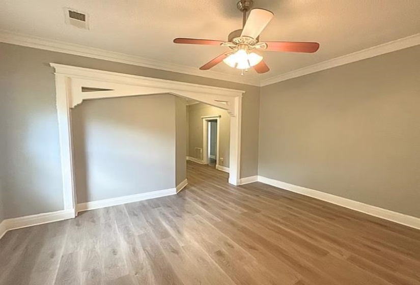 1589 MCLEMORE AVE, Memphis, Tennessee 38106, 3 Bedrooms Bedrooms, 6 Rooms Rooms,1 BathroomBathrooms,Residential,For Sale,MCLEMORE,10195308