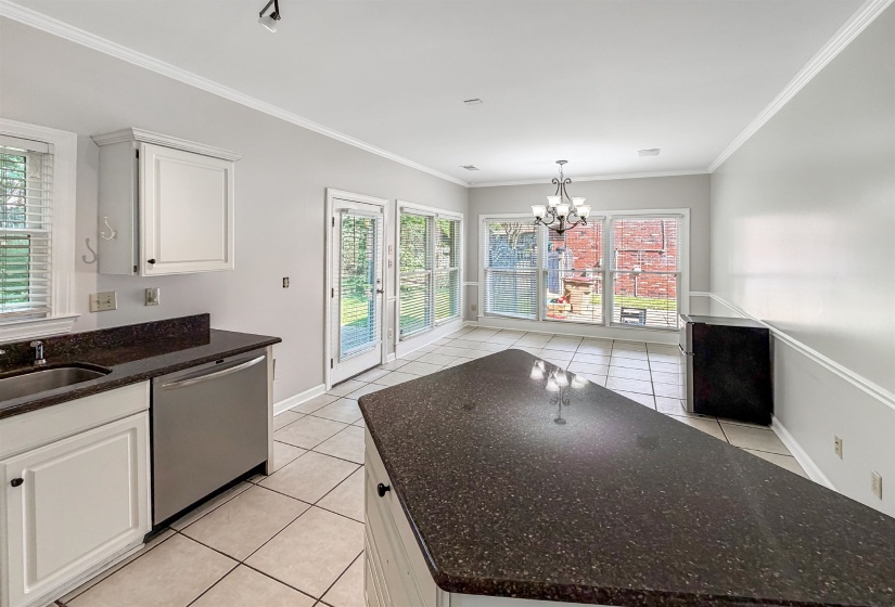 215 LEAF TRAIL CT, Memphis, Tennessee 38018, 4 Bedroom Bedrooms, 8 Room Rooms,3 BathroomBathrooms,Residential,For Sale,LEAF TRAIL,0,10222840