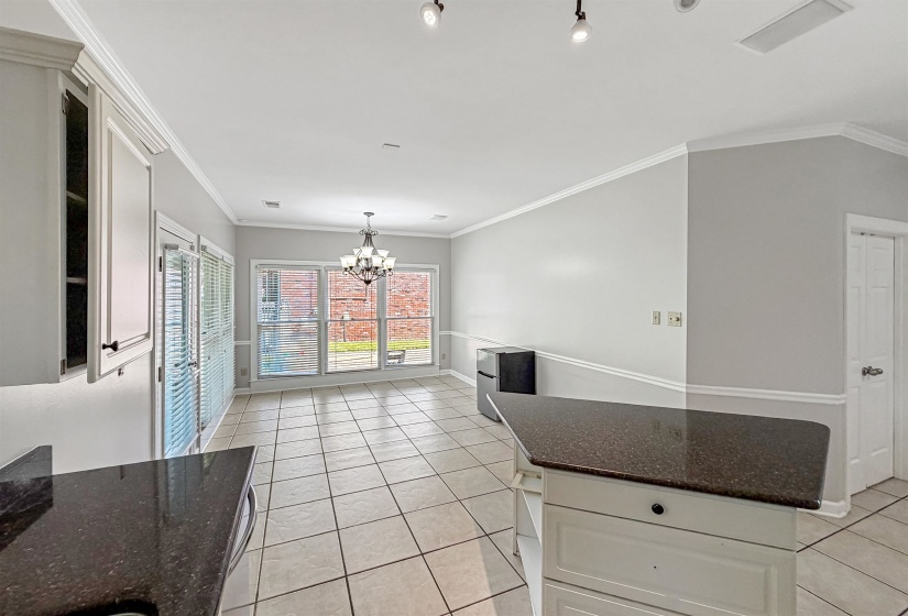 215 LEAF TRAIL CT, Memphis, Tennessee 38018, 4 Bedroom Bedrooms, 8 Room Rooms,3 BathroomBathrooms,Residential,For Sale,LEAF TRAIL,0,10222840