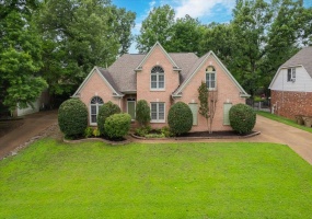 215 LEAF TRAIL CT, Memphis, Tennessee 38018, 4 Bedroom Bedrooms, 8 Room Rooms,3 BathroomBathrooms,Residential,For Sale,LEAF TRAIL,0,10222840 215 LEAF TRAIL CT, Memphis, Tennessee 38018, 4 Bedroom Bedrooms, 8 Room Rooms,3 BathroomBathrooms,Residential,For Sale,LEAF TRAIL,0,10222840