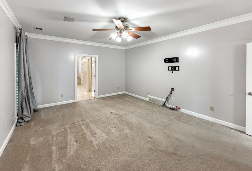 215 LEAF TRAIL CT, Memphis, Tennessee 38018, 4 Bedroom Bedrooms, 8 Room Rooms,3 BathroomBathrooms,Residential,For Sale,LEAF TRAIL,0,10222840